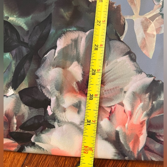 Badgley Mischka corset, floral, knee length, off shoulder dress. - Picture 6 of 8